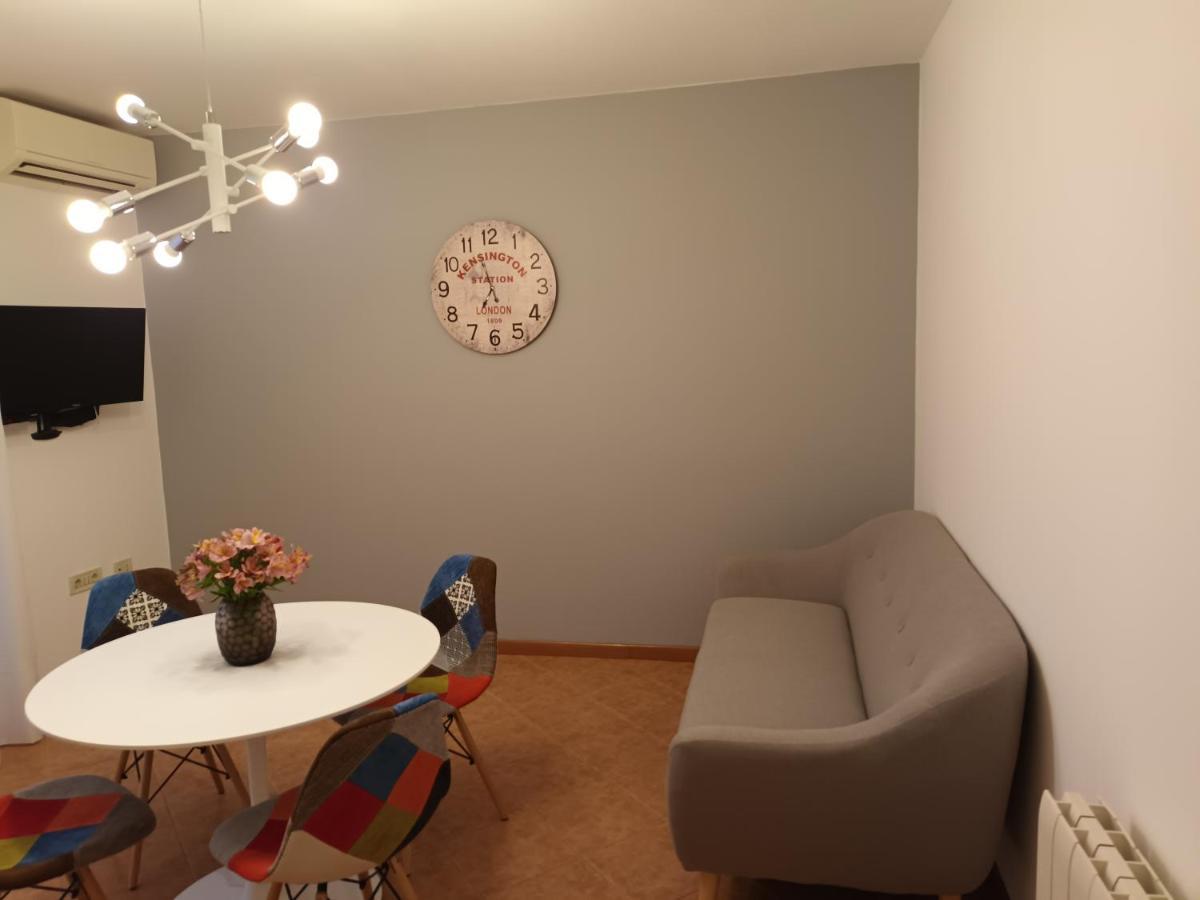 Apartments Leo 로비니 외부 사진