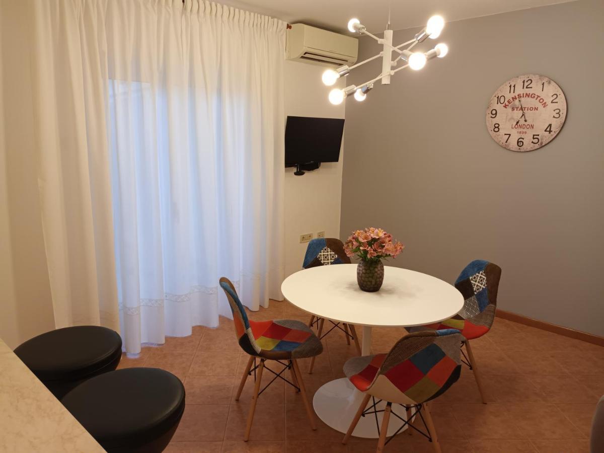 Apartments Leo 로비니 외부 사진